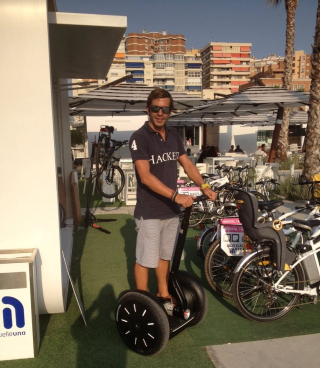 Dirigindo um Segway 